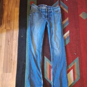 Wrangler Women's Light Blue Straight-Leg Jeans